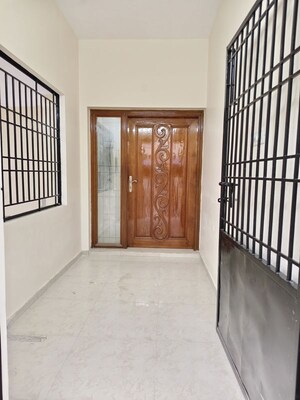 Room in 3 BHK Independent House at Thiruvanmiyur – for Sale