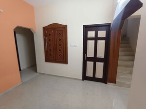 Room in 3 BHK Independent House at Thiruvanmiyur – for Sale