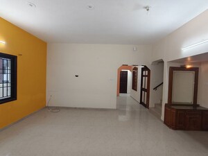 Room in 3 BHK Independent House at Thiruvanmiyur – for Sale