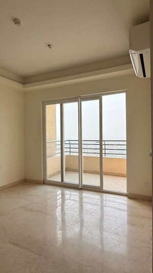 3 BHK Apartment For Sale in Wave Amore, Sector 32