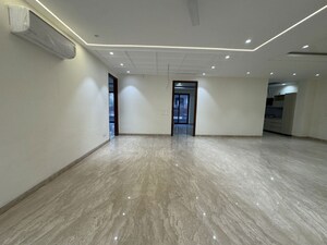 3.5 BHK Builder Floor For Sale in Sector 2