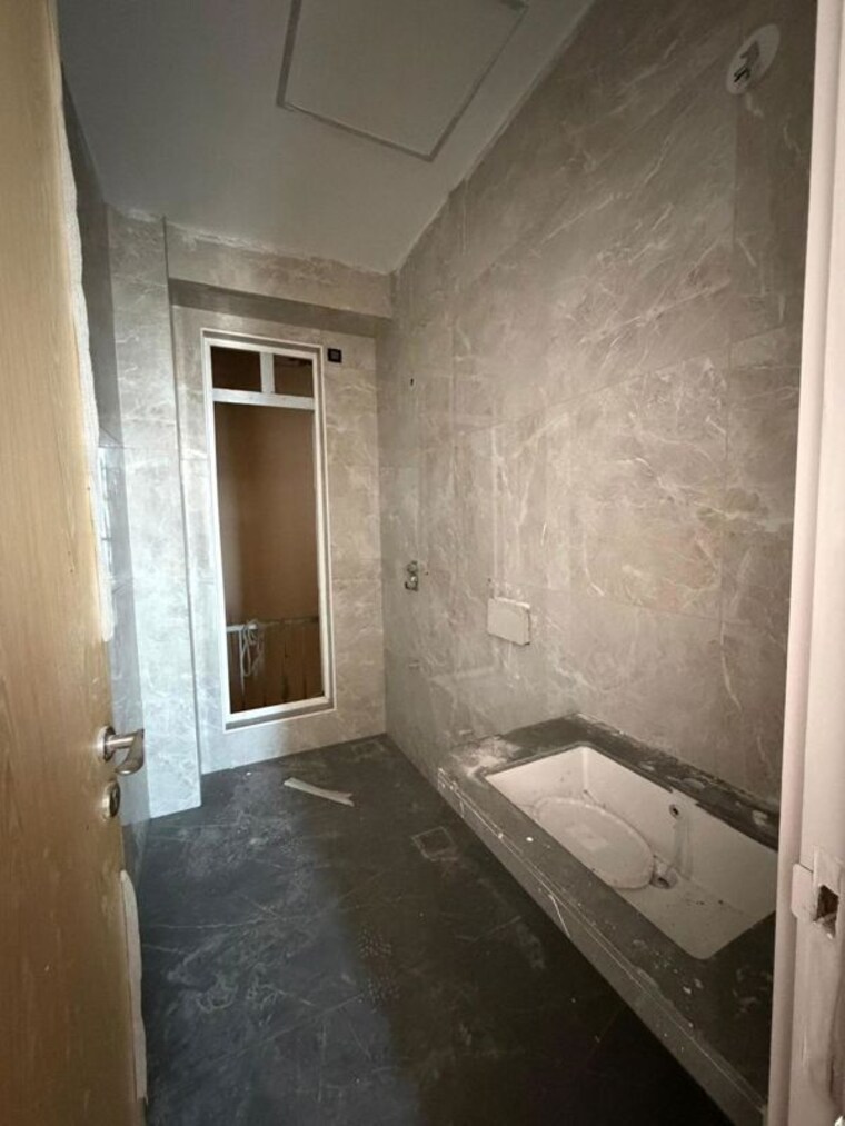 Bathroom, marathon-monte-south 2 Bedroom 1150 Sq.Ft. Apartment In Byculla West Mumbai 10239948