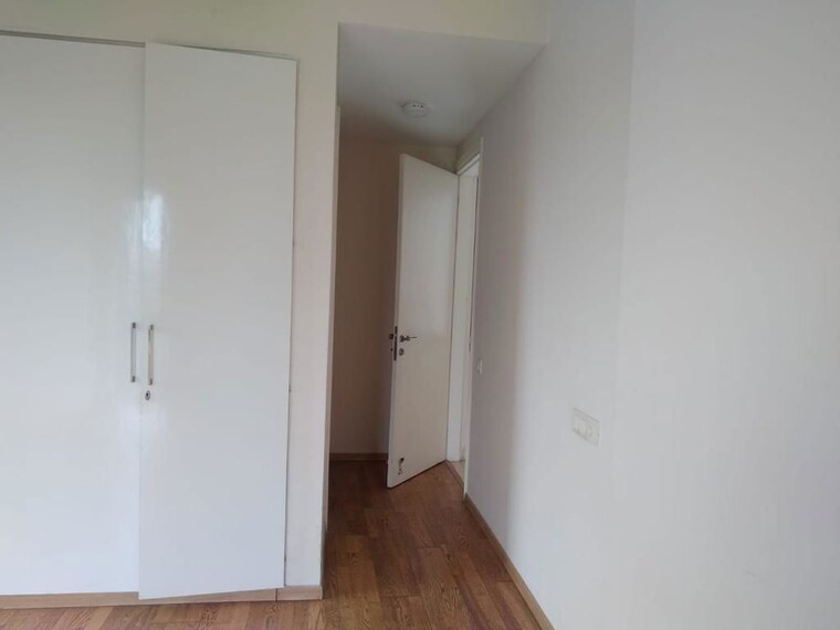 Room, ireo-the-corridors 3 Bedroom 1932 Sq.Ft. Apartment In Sector 67a Gurgaon 10241596