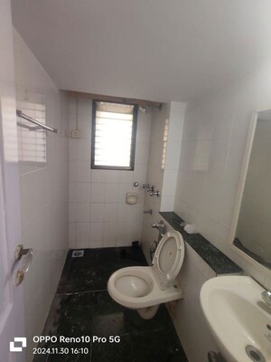Bathroom in 3 BHK Apartment at Blue Heaven Powai, Powai – for Rent