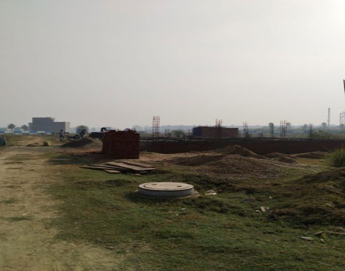 Plot For Sale in Lalru