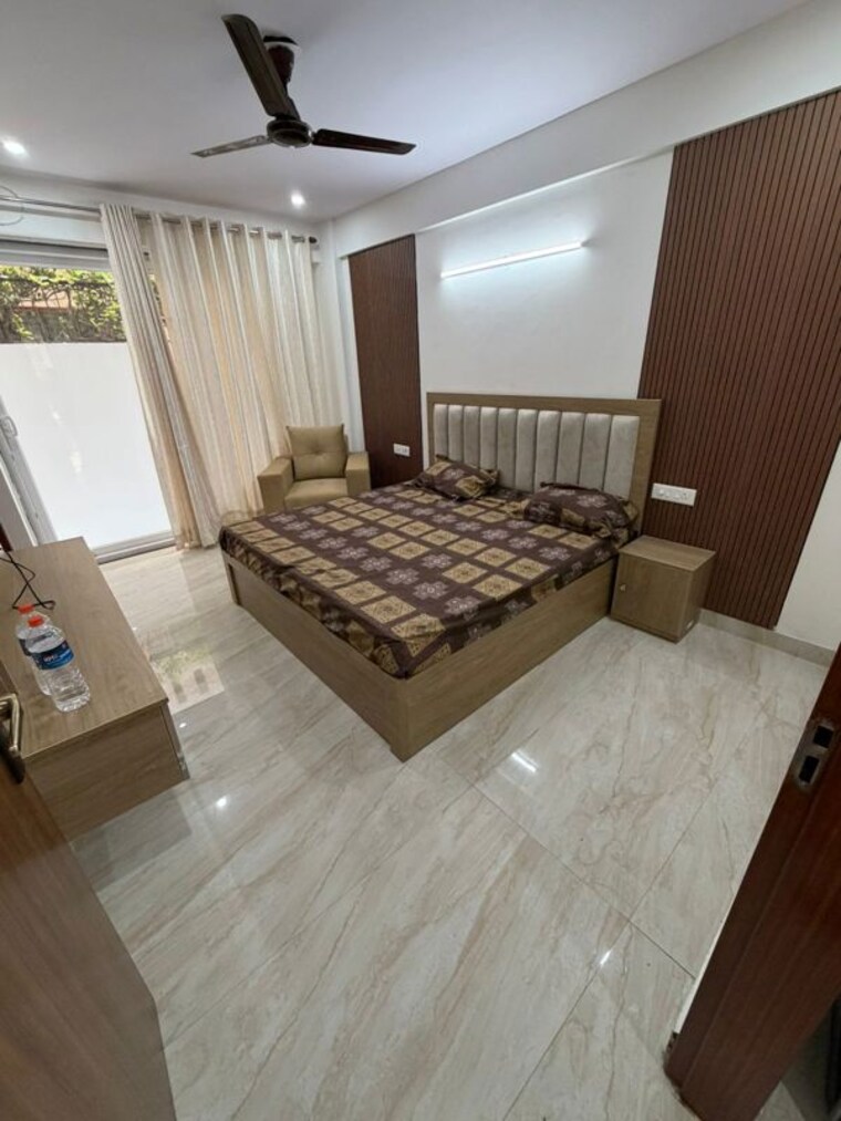 Living Room, huda-market 1.5 Bedroom 342 Sq.Ft. Builder Floor In Sector 31 Gurgaon 10241752