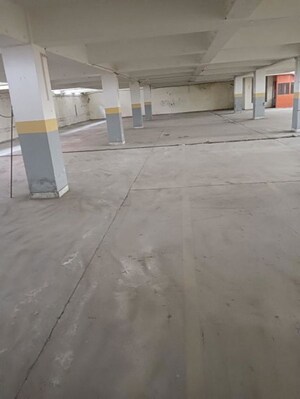  Shop For Rent in Sanskriti Apartments Gurugram, Sector 10a