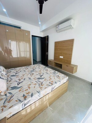 Bedroom in 1.5 BHK Builder Floor at SAS Tower, Sector 38 – for Rent