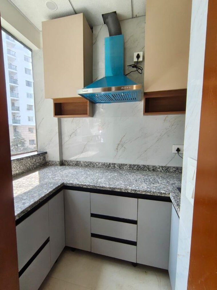 Kitchen, sas-tower 1.5 Bedroom 435 Sq.Ft. Builder Floor In Sector 38 Gurgaon 10241779