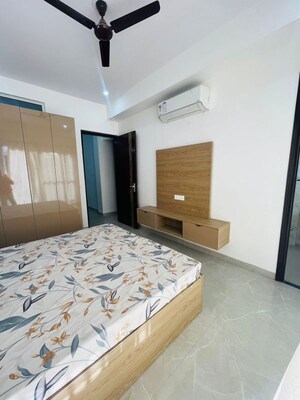 Bedroom in 1.5 BHK Builder Floor at SAS Tower, Sector 38 – for Rent