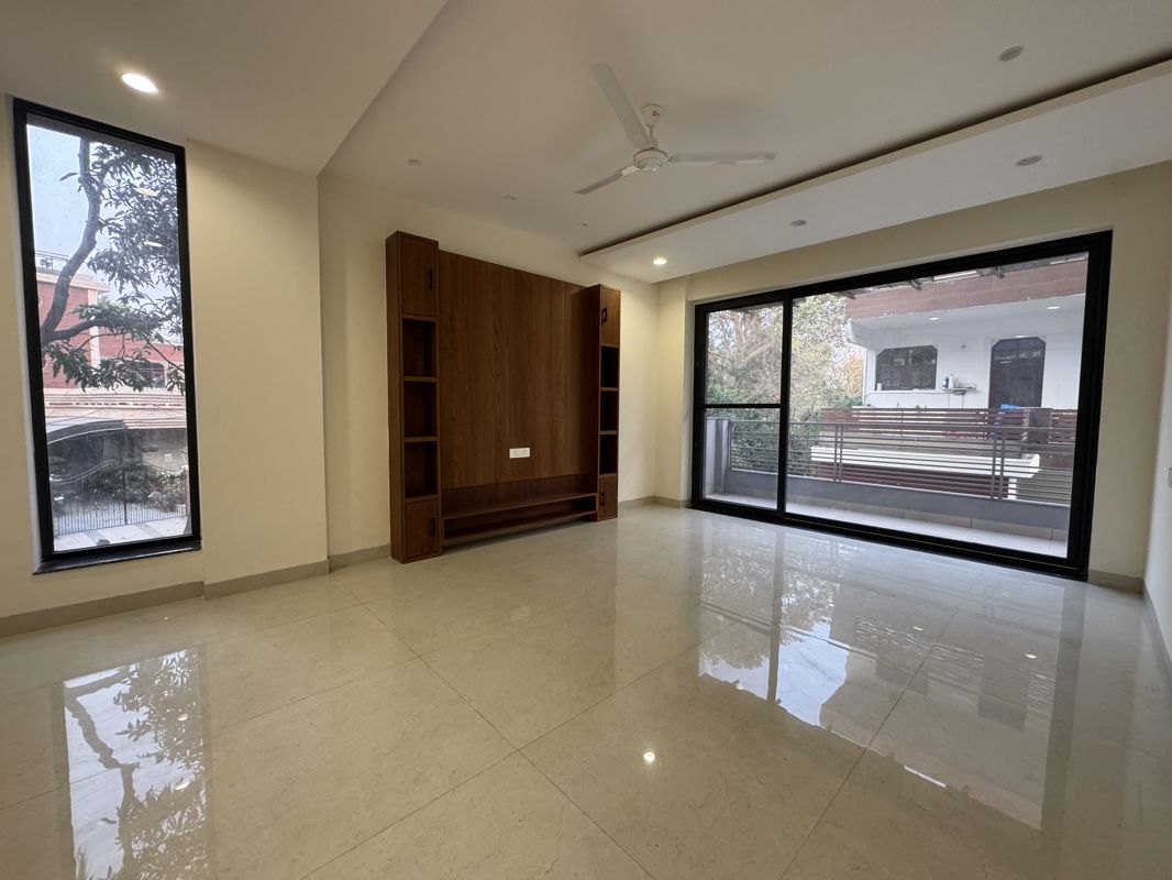 3 BHK + Basement Builder Floor For Sale in Sector 28