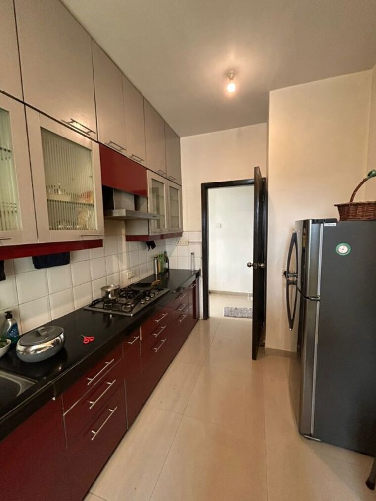 Kitchen, oberoi-realty-woods 2.5 Bedroom 1105 Sq.Ft. Apartment In Goregaon East Mumbai 10241775