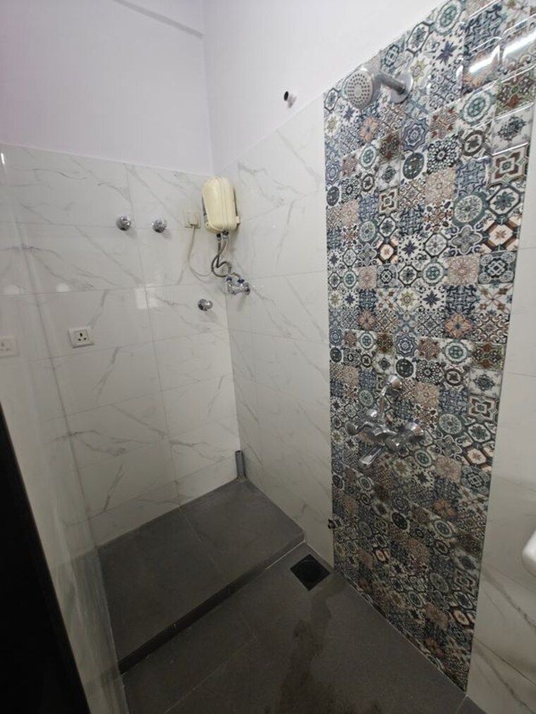 Bathroom, shree-parvati-chs 1 Bedroom 400 Sq.Ft. Apartment In Dadar West Mumbai 10241811