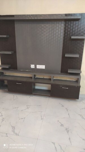 Furnished Amenities in 3 BHK Apartment at Manikonda – for Rent