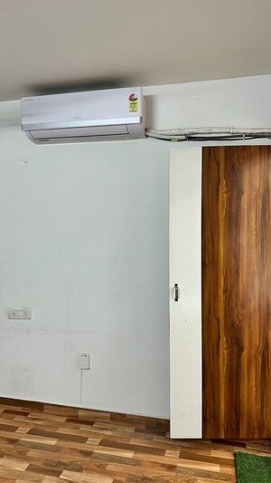 Room in 1 RK Builder Floor at Vipul World Floors, Sector 48 – for Rent