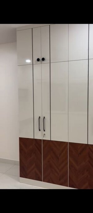 Furnished Amenities in 3 BHK Apartment at Prestige Beverly Hills, Kokapet – for Rent