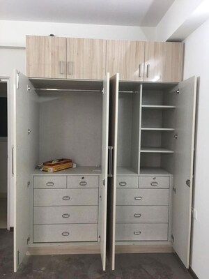 Furnished Amenities in 3 BHK Apartment at Ireo The Corridors, Sector 67a – for Sale