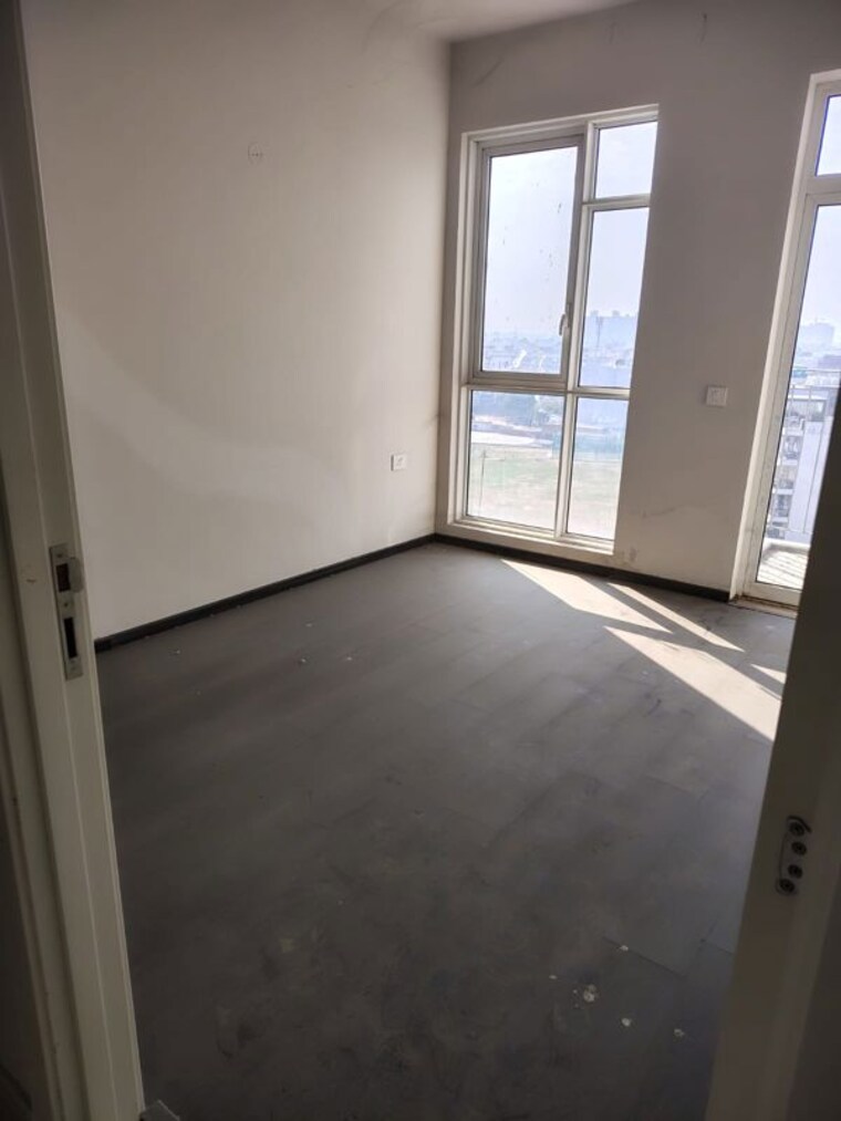 Room, ireo-the-corridors 3 Bedroom 1932 Sq.Ft. Apartment In Sector 67a Gurgaon 10241893