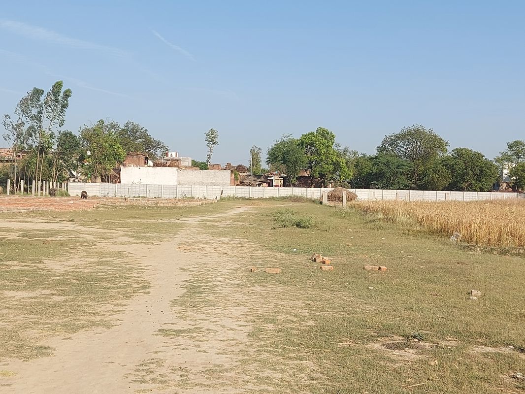 Plot For Sale in Raebareli Road