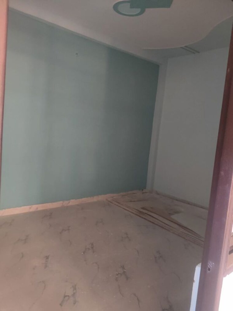 Room, uttam nagar 2 Bedroom 563 Sq.Ft. Builder Floor In Uttam Nagar Delhi 10241537