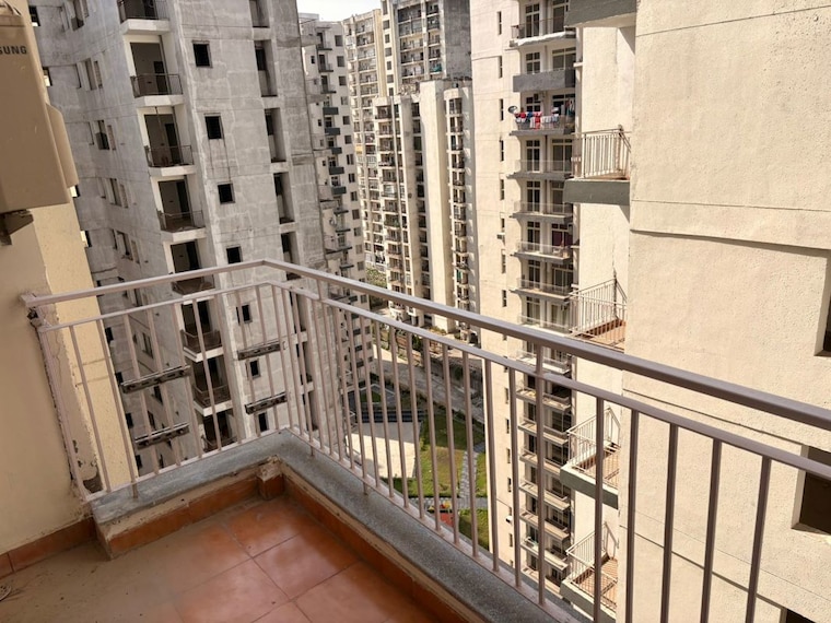 Balcony, ajnara-le-garden-phase-ii 3 Bedroom 1245 Sq.Ft. Apartment In Sector 16b Greater Noida Greater Noida 10241989