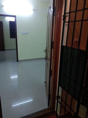 Room in 2 BHK Apartment at Poonamallee – for Sale