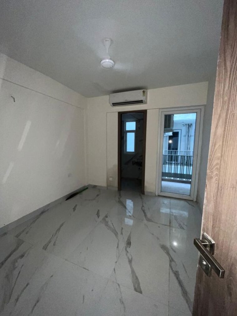 Room, godrej-air-sector-85 2.5 Bedroom 1158 Sq.Ft. Apartment In Sector 85 Gurgaon 10242090
