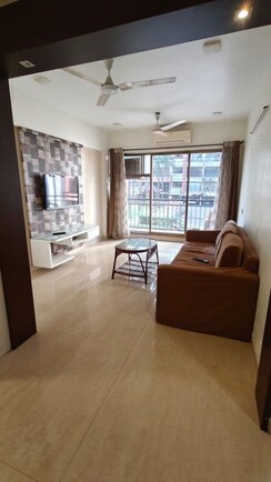1 BHK Apartment For Rent in K Raheja Corp Maple Leaf