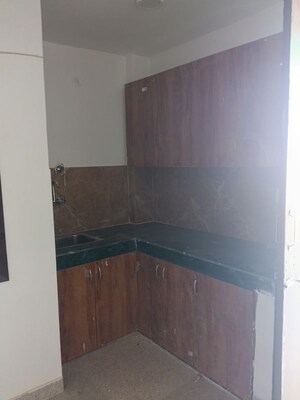 Kitchen in 1.5 BHK Builder Floor at Malviya Nagar – for Rent