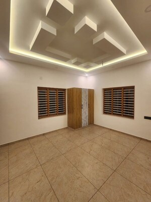 Room in 5 BHK Independent House at Marathakkara – for Sale