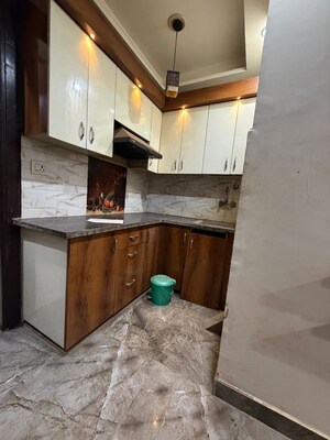 Kitchen in 1 BHK Builder Floor at Dwarka Mor – for Rent