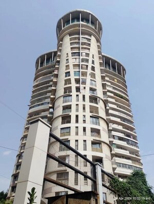 2 BHK Apartment For Rent in Lokhandwala Harmony, Worli