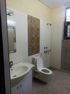 Bathroom in 2 BHK Independent House at Sector 31 – for Rent