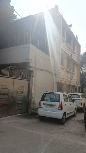 6 BHK Villa – Exterior View View at Karol Bagh - for Sale