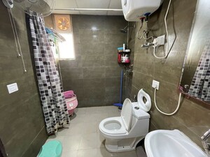Bathroom in 3 BHK Apartment at Ajnara Grand Heritage Phase 2, Sector 74 – for Rent
