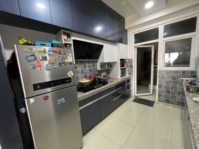Kitchen, ajnara-grand-heritage-phase-2 3 Bedroom 2045 Sq.Ft. Apartment In Sector 74 Noida 10242509