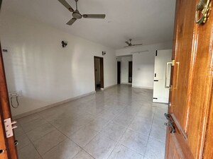 Room in 2 BHK Builder Floor at Kempegowda Nagar – for Rent