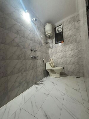 Bathroom in 2 BHK Builder Floor at Saket – for Rent