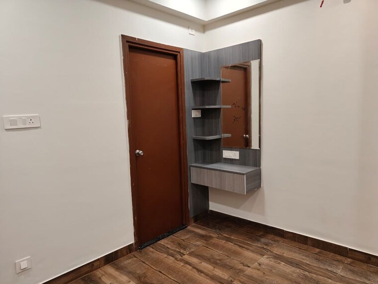 Room, basant lok 3 Bedroom 1205 Sq.Ft. Builder Floor In Basant Lok Delhi 10242529