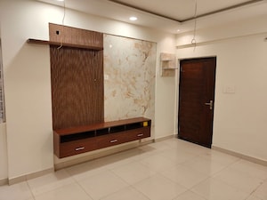 Room in 3 BHK Builder Floor at Basant Lok – for Sale