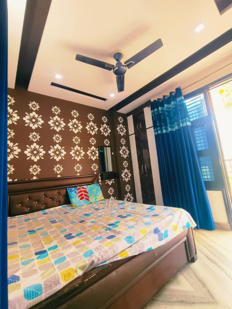 Bedroom, mansa ram park 3 Bedroom 810 Sq.Ft. Builder Floor In Mansa Ram Park Delhi 10242517