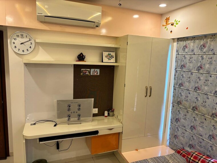 Master Bedroom, kolte-patil-tuscan-estate 3 Bedroom 1600 Sq.Ft. Apartment In Kharadi Pune 10242616