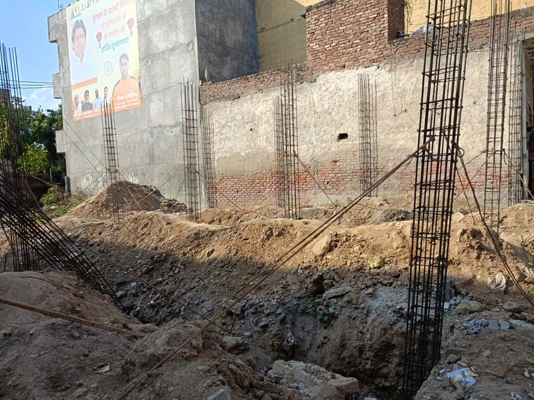 Bathroom, tek chand nagar 3.5 Bedroom 1008 Sq.Ft. Independent House In Tek Chand Nagar Gurgaon 10242514