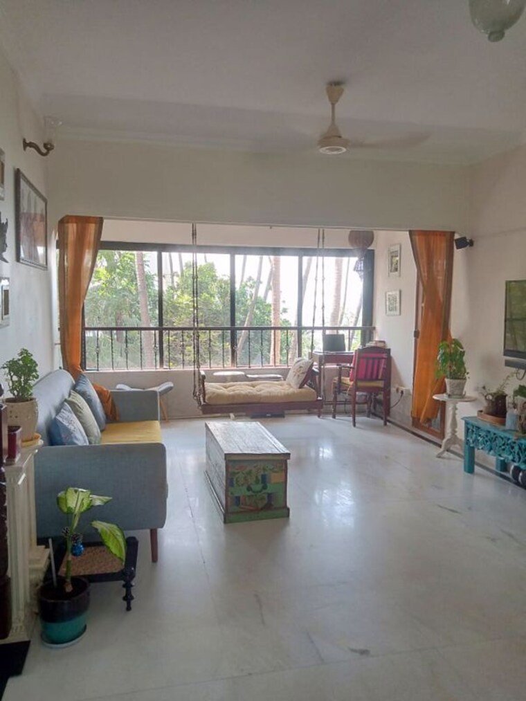 Living Room, landmark-building-bandra-west 2 Bedroom 1000 Sq.Ft. Apartment In Bandra West Mumbai 10242627