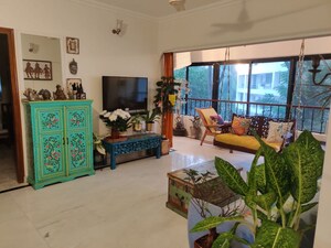 Living Room in 2 BHK Apartment at Landmark Building Bandra West, Bandra West – for Rent