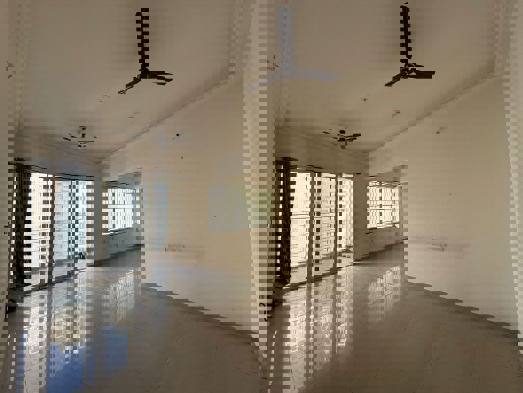 2 BHK 680 Sq.Ft. Apartment in Kolte Patil Life Republic 3 rd Avenue