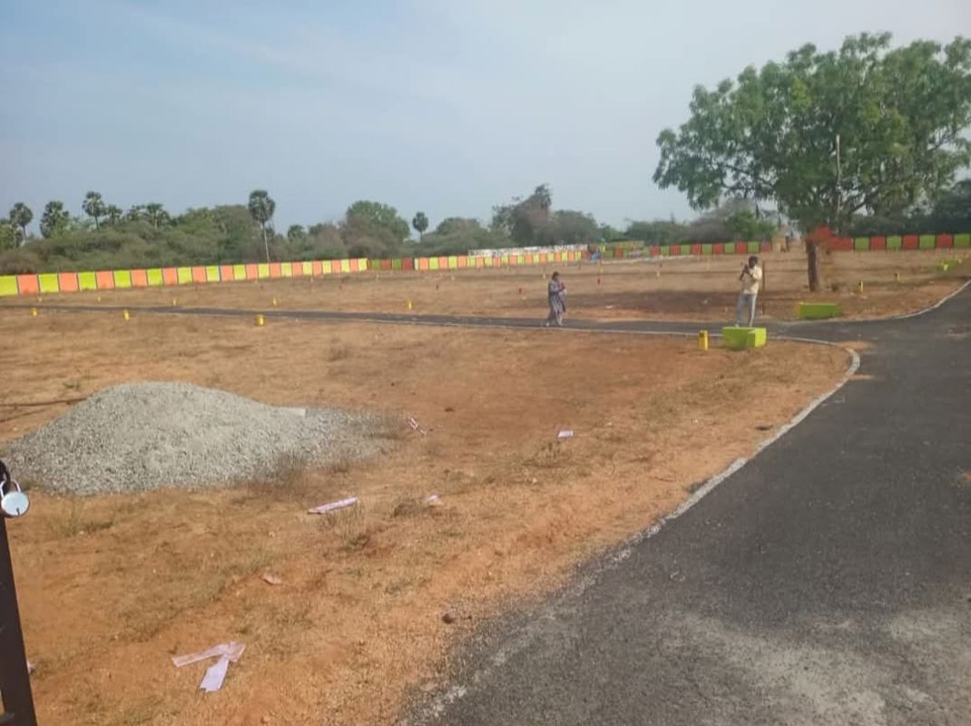 Plot For Sale in Mannachanallur