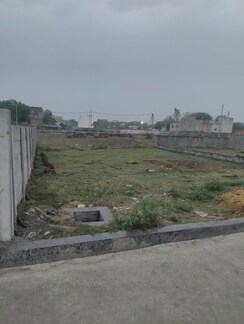 Plot For Sale in Wave City