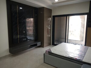 Bedroom in 4 BHK Builder Floor at TDI The Grand Retreat, Sector 88 – for Sale