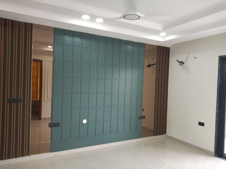 Room, tdi-the-grand-retreat 4 Bedroom 500 Sq.Yd. Builder Floor In Sector 88 Faridabad 10242631